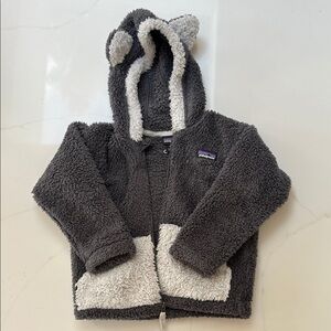 Patagonia Charcoal and Off-White Fleece Jacket